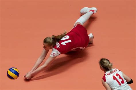 Dla naszych siatkarek, które nie zakwalifikowały się niestety do igrzysk olimpijskich, celem w przyszłym roku będą medale ligi narodów i mistrzostw europy. Liga Narodów siatkarek 2019: gdzie oglądać online i w TV ...