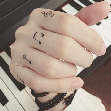 Trong thế giới xăm hình nghệ thuật có rất nhiều hình xăm to, đẹp, được rất nhiều bạn ưa thích. Hình Xăm Mini : Gợi ý 99 hình xăm hoa sen mini đẹp cho ...