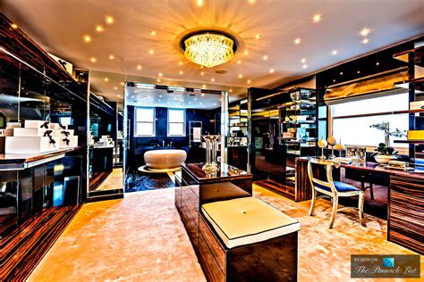 Dressing room voyeur (42,038 results). This Luxury London Flat Has The Dressing Room Of Your ...