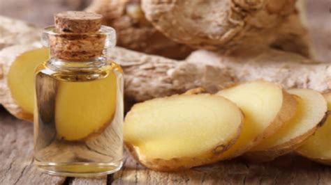 Use atleast 3days per week, better results. केस गळतीमुळे त्रस्त आहात? तर 'हे' वाचा ! Ginger oil is ...