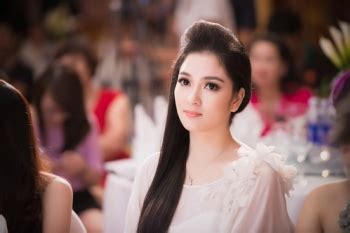 Mỗi ngày, cô đều duy trì việc chạy. Tiểu sử hoa hậu Nguyễn Thị Huyền