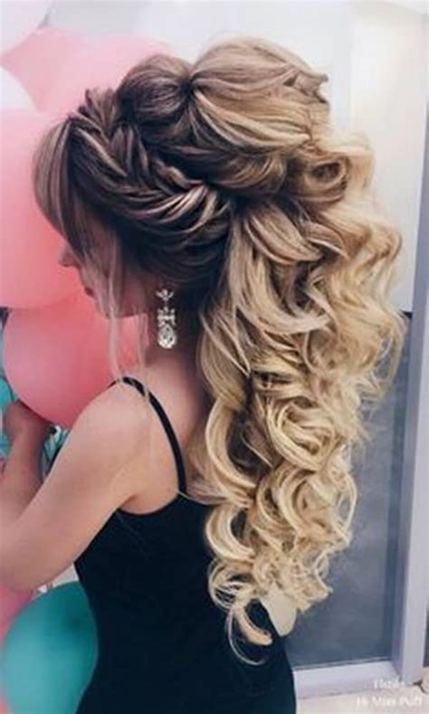 Middle part your bob to give it a fresh look as well as to create volume and layers or make tousled waves using a curling iron. 69 Amazing Prom Hairstyles That Will Rock Your World