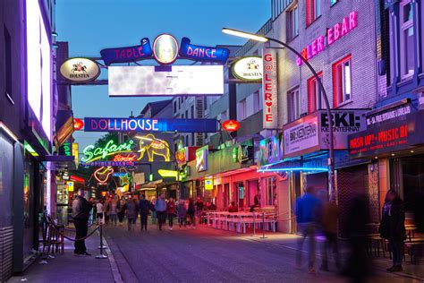 Pauli beinhaltet mehr als die weltweit bekannte reeperbahn. Ein Kiez für alle Fälle