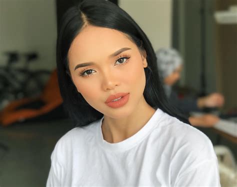 3beradikartismalaysia elfira loy , ezlisa loy dan ezzrin loy jangan lupe subscribe permaisuri malam , tq. Biodata Ain Edruce Pelakon Drama Kekasih Paksa Rela ...