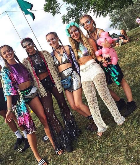 And now for the main event— the one we have all been optimistically waitin' for. Festival outfits | Music festival outfits, Festival ...