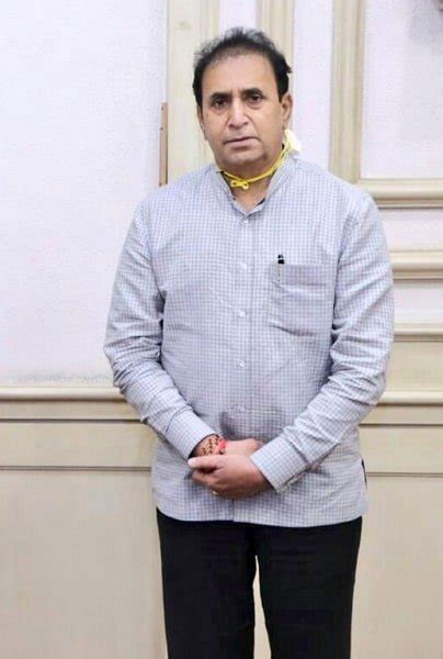 Anil deshmukh latest news and updates, special reports, videos & photos of anil deshmukh on india tv. Anil Deshmukh Wiki, Age, Girlfriend, Wife, Family ...