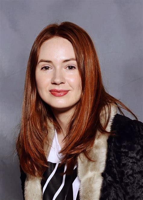 She is best known for the role of amy pond, companion to the eleventh doctor, in the bbc science fiction series doctor who. Karen Gillan - Wikipédia, a enciclopédia livre