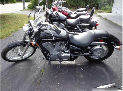 Provided in five trim levels for 2012, the honda shadow® motorcycles feature identical base prices. Buy 2012 Honda Shadow Spirit 750 (VT750C2) Cruiser on 2040 ...