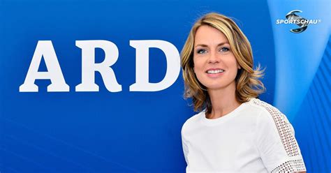 Открыть страницу «sportschau» на facebook. Moderatoren Fußball-Bundesliga - ARD | Das Erste