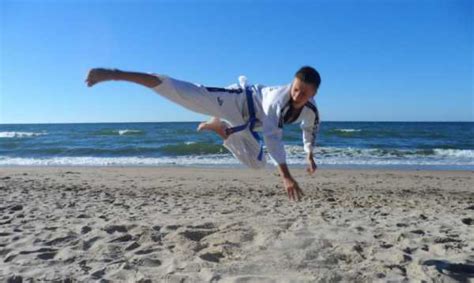 Maybe you would like to learn more about one of these? Тхэквондо рисунок - Taekwondo: изображения, стоковые ...