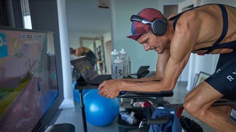 Das rennen im allgäu soll weltweit im netz. JAN FRODENO REALIZA IRONMAN INDOOR PARA AYUDAR EN LA LUCHA ...