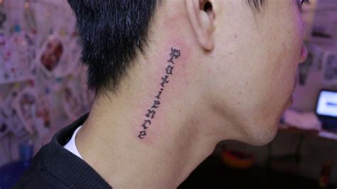 Hình xăm đẹp và ý nghĩa cho nam chính là những tattoo mang biểu tượng của sự tự do và suy nghĩ cá nhân mỗi người. Hình Xăm Chữ Ở Cổ Đẹp Cho Nam Nữ ️ Tattoo Chữ Cute