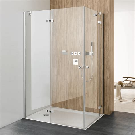 Touch device users, explore by touch or with swipe gestures. Bette Shower Tray 1300 x 900 - Franklins