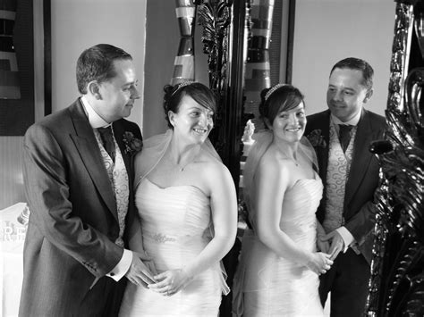 Contact details for steve elliot photography in hull hu5 5le from 192.com business directory, the best resource for finding photographers (general) listings in the uk. wedding photography hallmark hotel hull stephen armishaw photographer black and white couple in ...