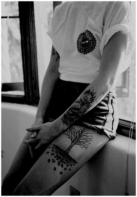 If you're in the market for badass thigh tattoo ideas for women, you've definitely come to the right place. Hot Thigh Tattoos for Women