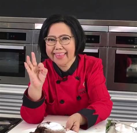 Sosok ini tentu tak lagi asing, terutama bagi mereka yang aktif di tiktok. Sisca Soewitomo Gantung Panci, Yuk Lihat Lagi 10 Momen ...