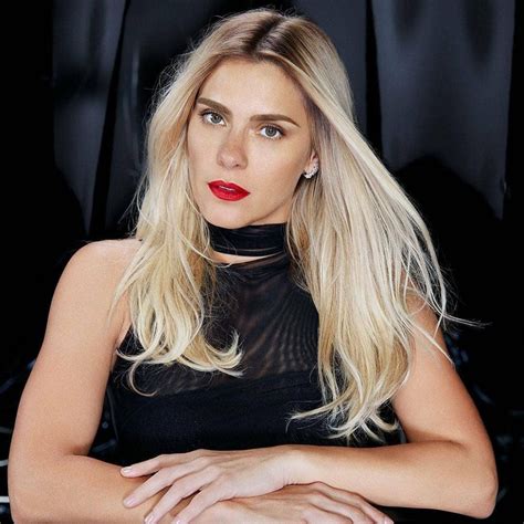 The latest tweets from @oficialdieckman Carolina Dieckmann revela que teve Twitter hackeado | A Gazeta