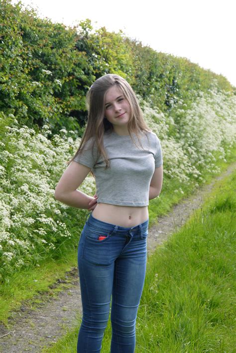 New guidelines address revelations that the microblogging site is being used to harass people using sexually explicit images. Creep Shots Teen Tuesday : Teen Tuesday #15 (47 Pics ...