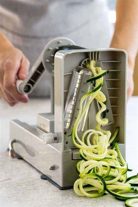 How to make zoodles not soggy. How to Make Zucchini Noodles (Zoodles) - Jessica Gavin