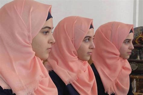 Foto cewek2 cantik lucu berhijab anak remaja sd yuk kenalan dengan 10 vlogger hijab cantik yang. Foto Cewek2 Cantik Lucu Berhijab Anak Kecil - Gambar ...