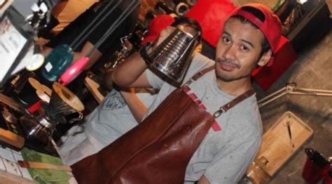 Anak adalah amanah dan karunia tuhan yang maha esa, yang dalam dirinya melekat harkat dan martabat sebagai manusia seutuhnya. Review 'Filosofi Kopi The Movie', Kenikmatan dari ...