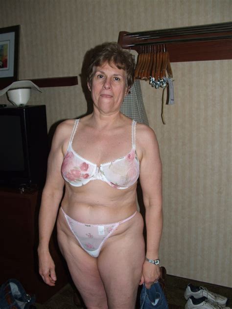 Users rated the chubby amateur covered with cream videos as very hot with a 75% rating, porno video uploaded to main category: Granny Sluts Pics - Granny mommy naked pink lips porn pics