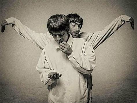 For noel gallagher, reforming oasis with brother liam gallagher isn't in the cards—at least not anytime soon. Pin di vitaly bigun su Noel Gallagher book nel 2020