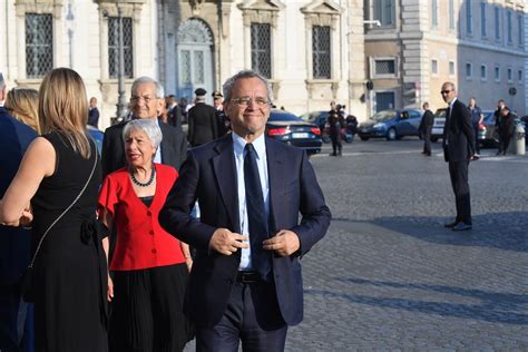 Vita privata di beppe menegatti. Chi c'era al ricevimento al Quirinale per la Festa della ...