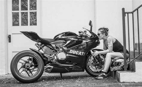 Ducati panigale 1199 vs ducati panigale 1299 top speed. Ducati Panigale 1199 | Ducati 1199 panigale, Ducati ...