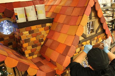 the-french-lick-gingerbread-house-a-favorite-tradition-with-fresh-new-twists