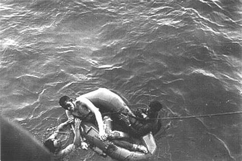 Us indianapolis survivors reunite and remember the tragic sinking of the ship. El USS Indianapolis o el peor ataque de tiburones de la ...