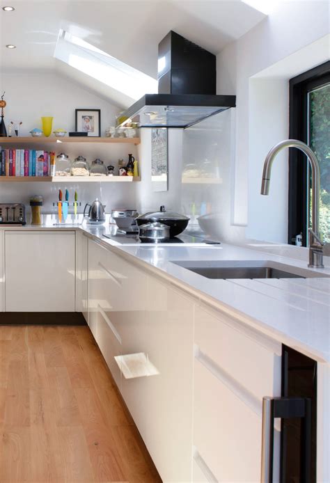All smooth kitchen cabinets door on alibaba.com have utilized innovative designs to make kitchens perfect. Clean White Eco-friendly Design Featuring Smooth Curved ...