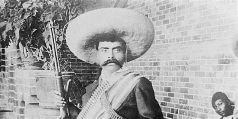 A leader of the mexican mural movement of the 1920s and 1930s, orozco claimed to have painted zapata to finance his trip back to new york after completing a . Morelos pide retirar obra de Emiliano Zapata afeminado del ...