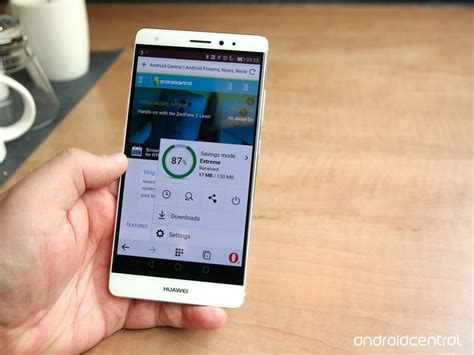 Opera mobile browsers are among the world's most popular web browsers. Opera Mini update brings improved language support ...