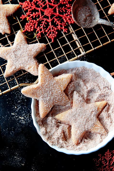 Includes recipes for traditional christmas cookies and more. Traditional Mexican Christmas Desserts / Mexican Christmas ...