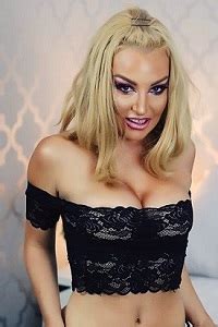 Teens like it big jada stevens and kiara diane a very lucky roommate. UK Babe Channels - Babestation