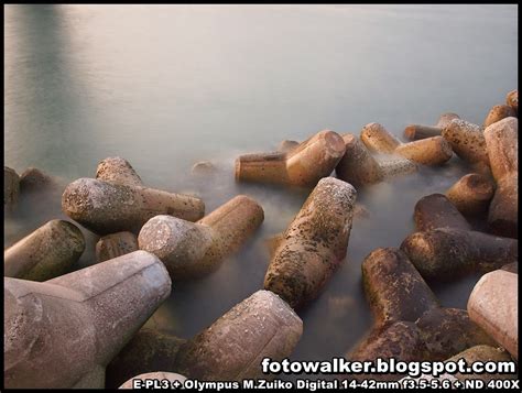 Include (or exclude) self posts. Foto Walker: 昂船洲 大橋底 (StoneCutter Island)