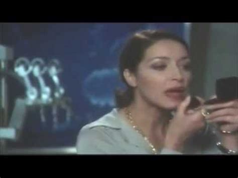 Ella se encarga de enviar a sus prostitutas a cualquier parte del mundo en la que se necesiten sus prácticas sexuales para satisfacer los deseos de los hombres más. Madame Claude ( 1977) (Complet) - YouTube