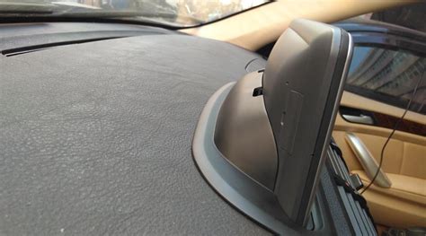 In order to recharge the battery or to open the trunk you will need to connect to the car's electrical system. 2006 Bmw X5 Radio Upgrade - Thxsiempre