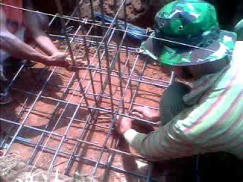 Perbandingannya adalah 100 kg grajen dan 10 kg bekatul, serta dengan membuat media tumbuh jamur tiram dengan proses fermentasi, maka hasil jamur yang akan dipanen juga akan memuaskan. Cara Membuat Cakar Ayam Rumah 2 Lantai | 06 Cara Membuat