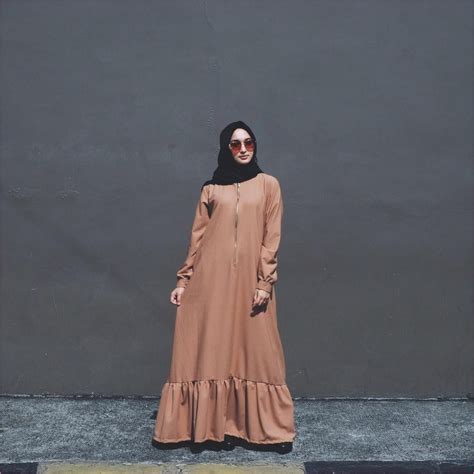 Model baju lebaran remaja 2018 terbaru fashionista di 2019 model outfit baju remaja berhijab ala selebgram 2018 kaos panjang mangset busana lebaran 2018 model long dress sopan namun tetap modis dan up Outfit Ala Selebgram Terbaru / Mau Dapat Inspirasi ...