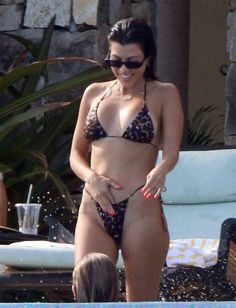 Kourtney kardashian (born april 18, 1979) is a reality star known best for keeping up with the kardashians, along with sisters kim and khloe. Kourtney Kardashian Bikini | The Fappening. 2014-2020 ...
