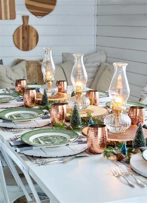 I can't wait to show you how simple it was to set up!for. 21 Fabulous Ideas for the Perfect Christmas Table | Better ...