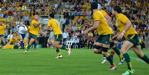 Australia wallabies home rugby union shirt 2003 world cup jersey canterbury. The merits of playing a true No.12 - Green and Gold Rugby