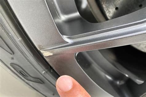 Mobile wheel repair is a complete mobile wheel repair service that serves all of los angeles including the san fernando and santa clarita valleys as well as most nearby cities. Ferrari 458 Spider wheel repair - Lux