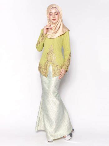 Gaun kebaya muslimah 2018 gaun pengantin muslim 2018 model gaun kebaya muslim 2018 baju pengantin muslim 2018. Nice! Baju Kurung Moden Pendek / Mini / Kebarung - LovelySuri