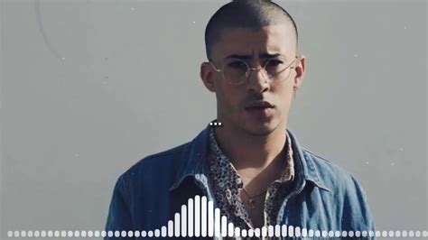 No me vuelvas a decir 'bebé' yo no soy tuyo ni de nadie, yo soy sólo de mí no me vuelvas a decir 'bebé' ya. BAD BUNNY - MIA LETRA - YouTube