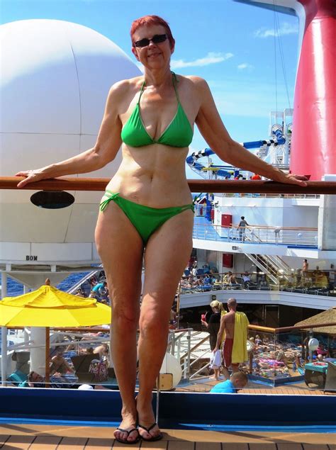 Nick, an adulterous new yorker, relocates to the midwest with his wife sarah. Green bikini wife