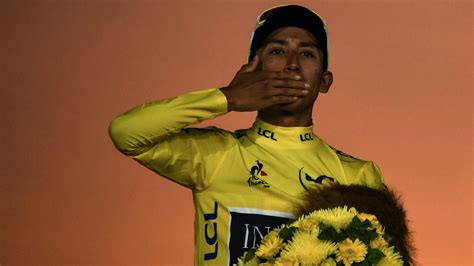 Egan bernal was crowned as the first colombian to win the tour de france and the youngest in more than a century after safely negotiating the 21st and final stage into paris sunday. Bernal : "Une joie que je ne peux pas décrire" - Eurosport