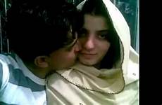 pashto six kiss